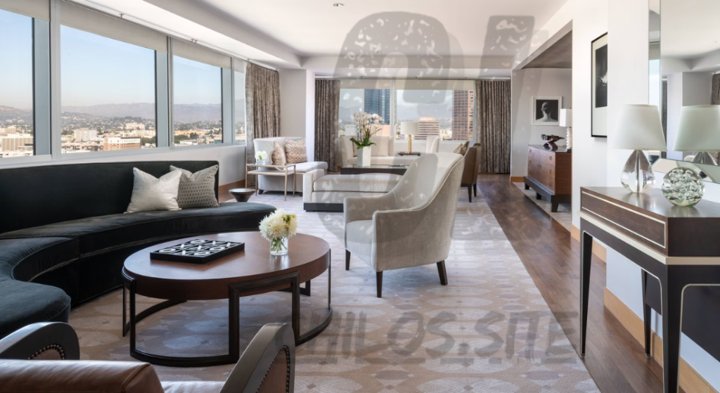 The Ritz-Carlton Suite